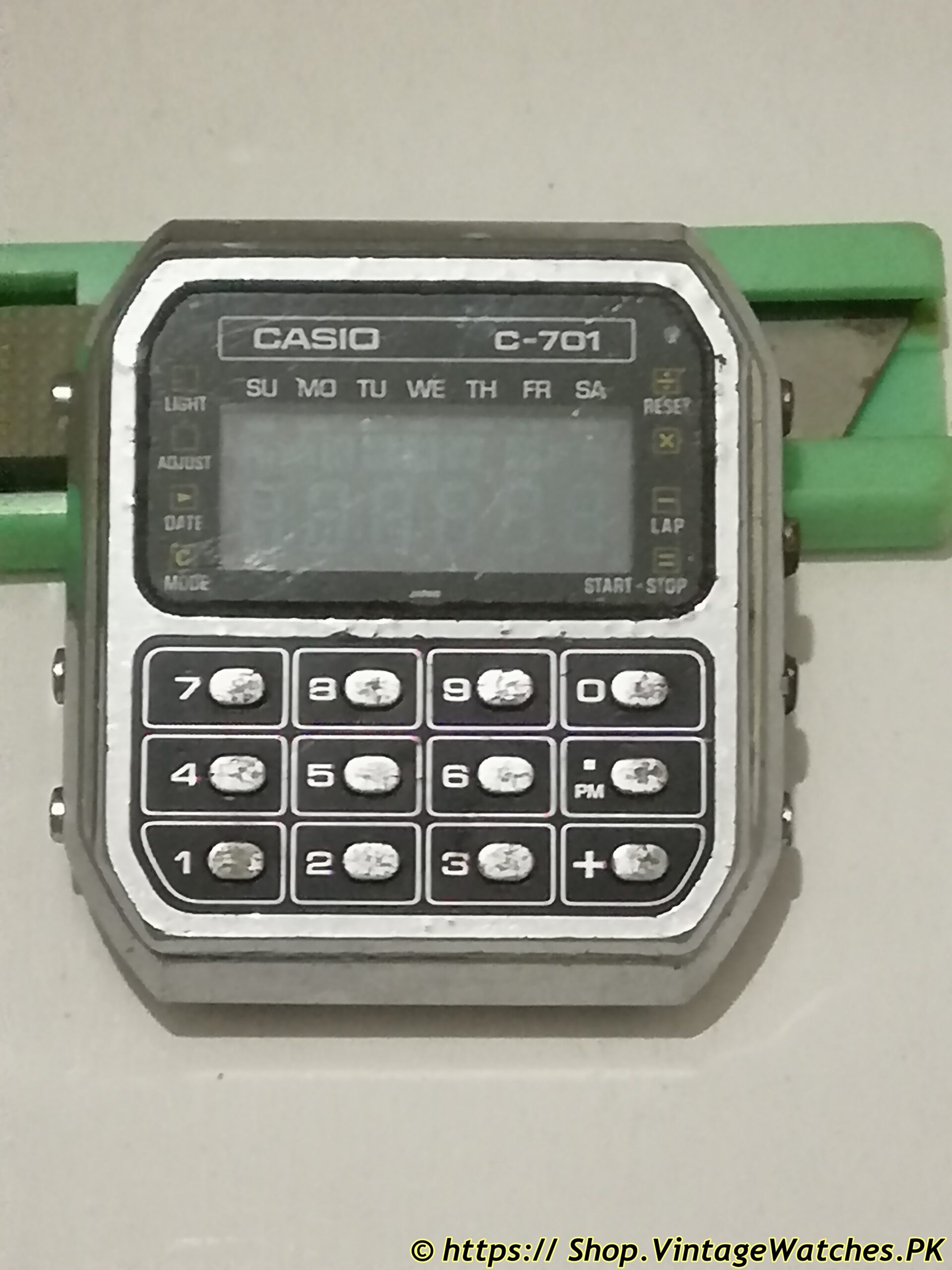 1980s Classic Retro Casio Calculator C-701 Digital LCD Watch