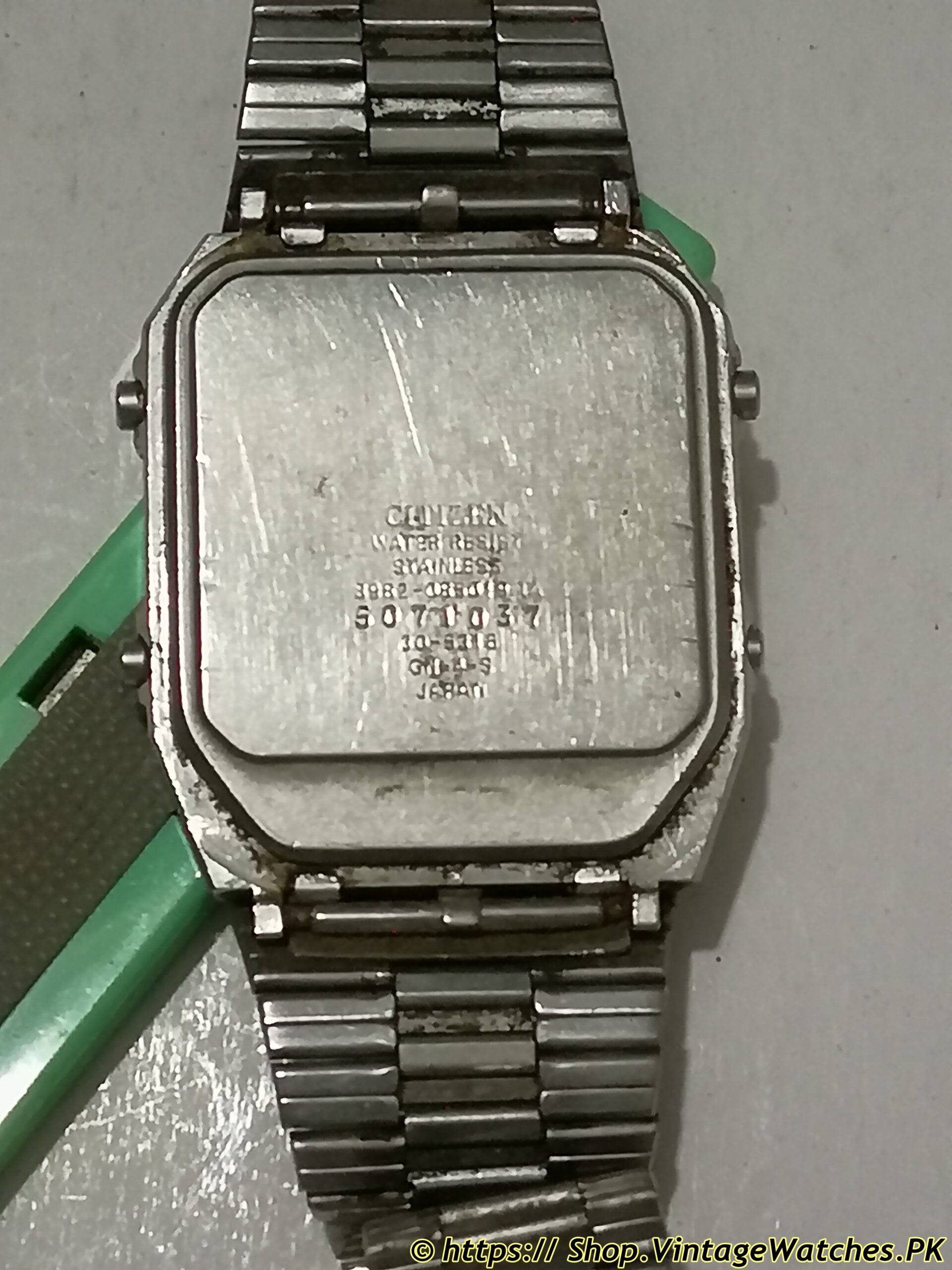Vintage Citizen Ana Digi Temp 8982 Mens Digital Watch - Image 3
