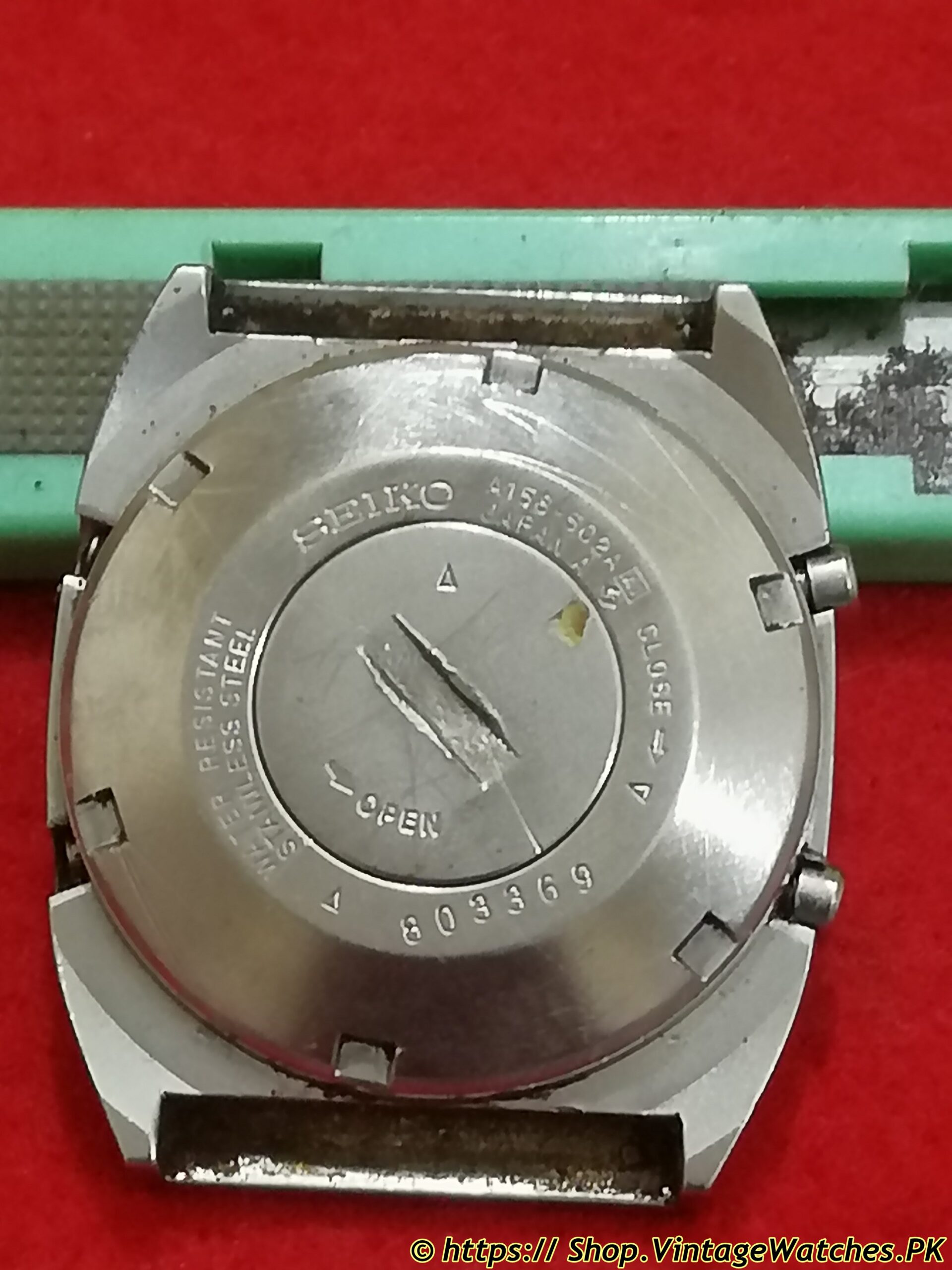 1980s Vintage Classic Seiko A158-502A