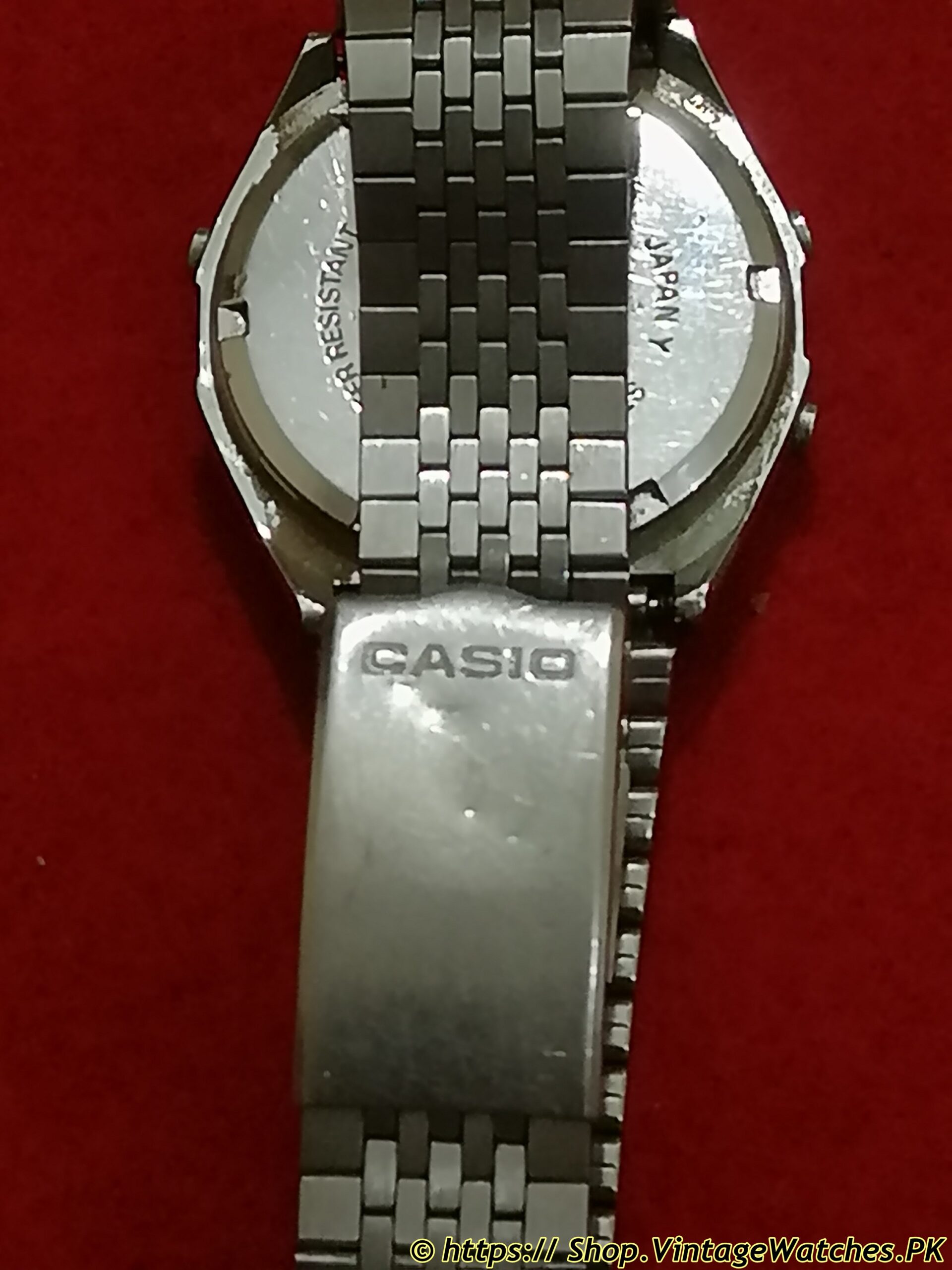 1980s Vintage CASIO H101 Marlin module 106 digital LCD watch - Image 2