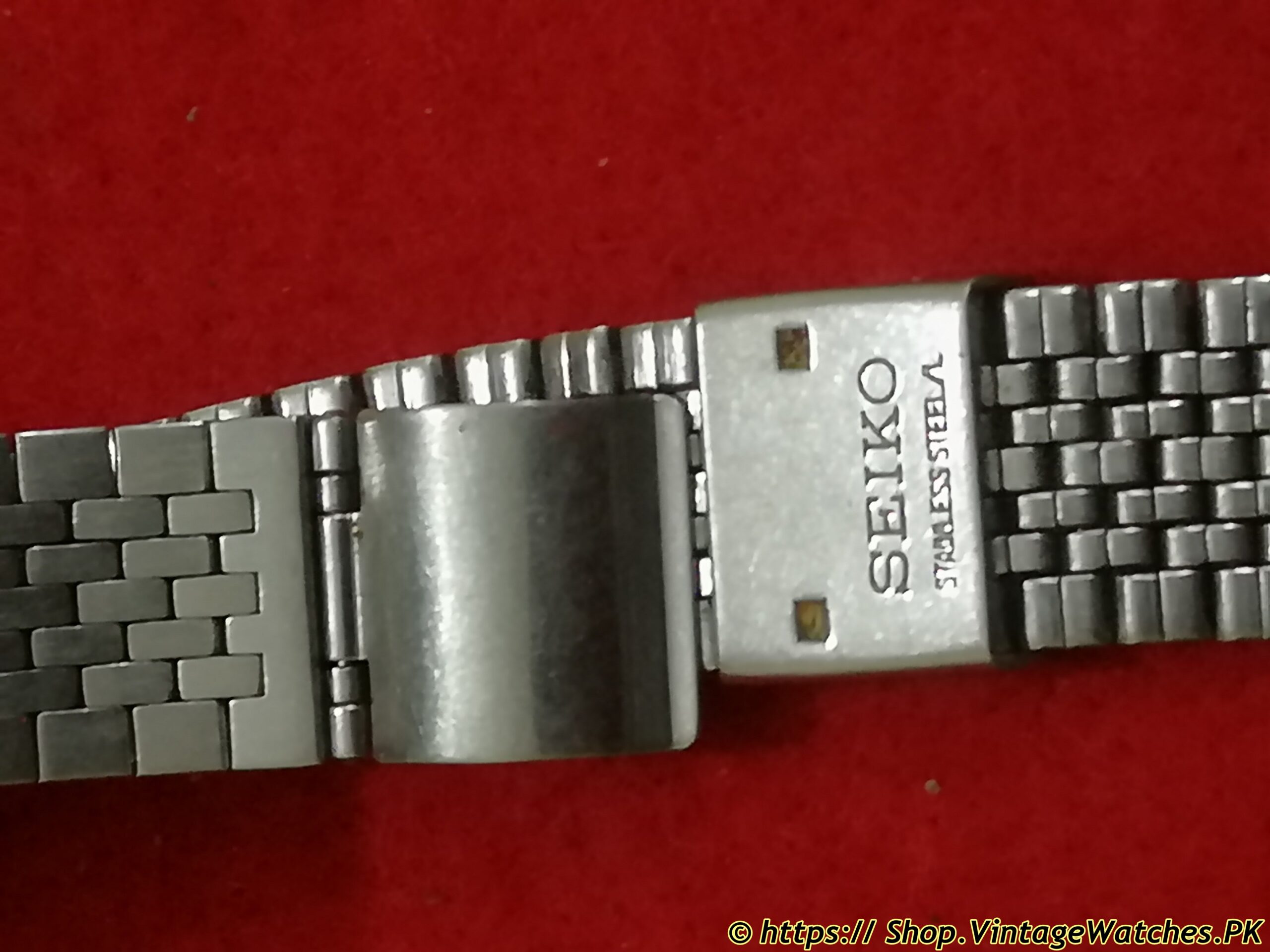 1980's Vintage Classic Seiko A259-5060 Alarm Chronograph Digital LCD Watch - Image 2