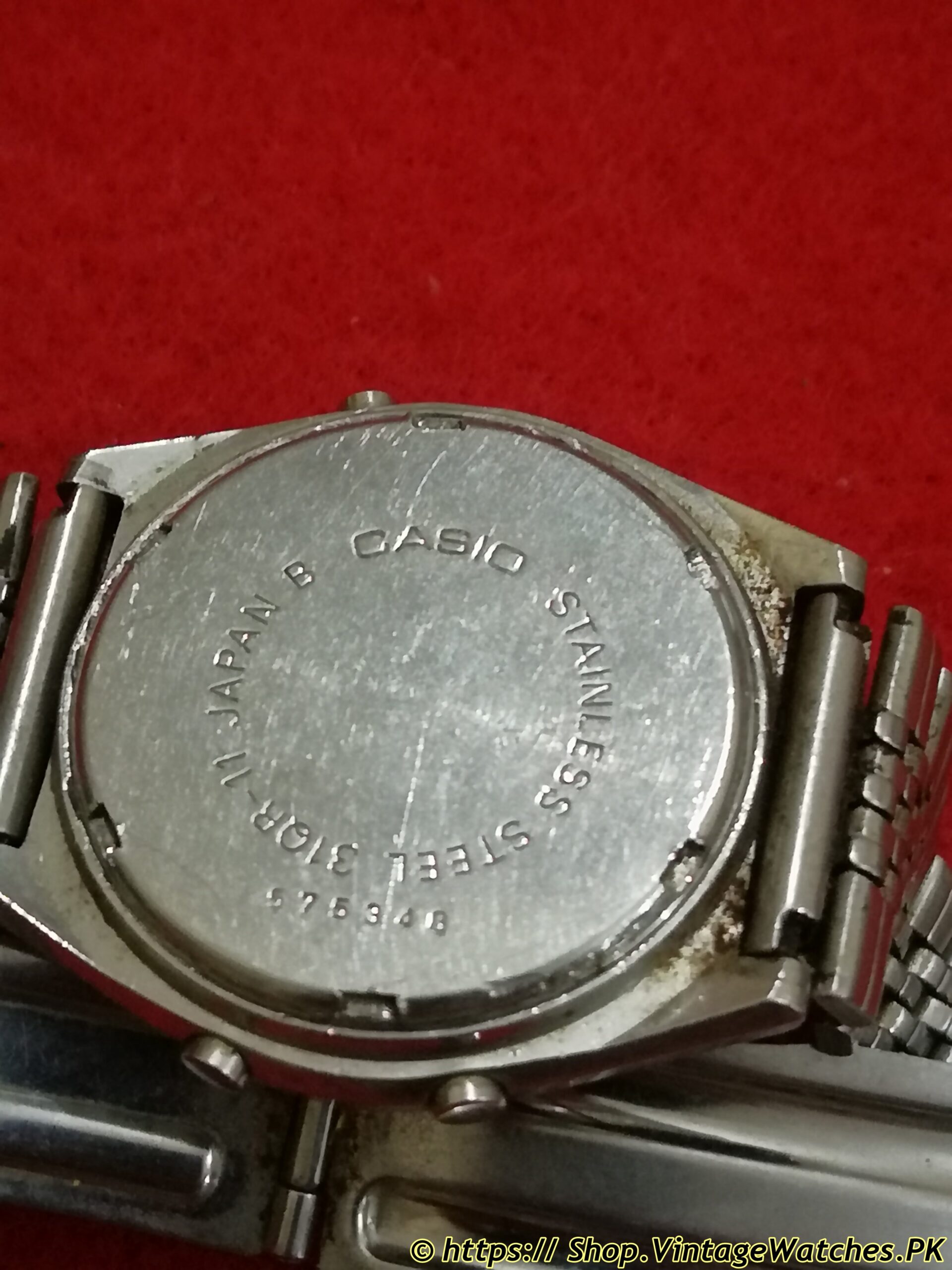 1970's Vintage Nostalgia Casio 31QR-11 Digital LCD Watch